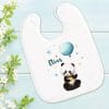 Bedrucktes Babylätzchen Panda Bär Luftballon Ballon Sterne mit Klettverschluss Wunschnamen Individuell Kinder Lätzchen Kleinkind Auf dem Bild ist das Produkt: Bedrucktes Babylätzchen Panda Bär Luftballon Ballon Sterne mit Klettverschluss Wunschnamen Individuell Kinder Lätzchen Kleinkind zum Preis von €14.9 abgebildet.