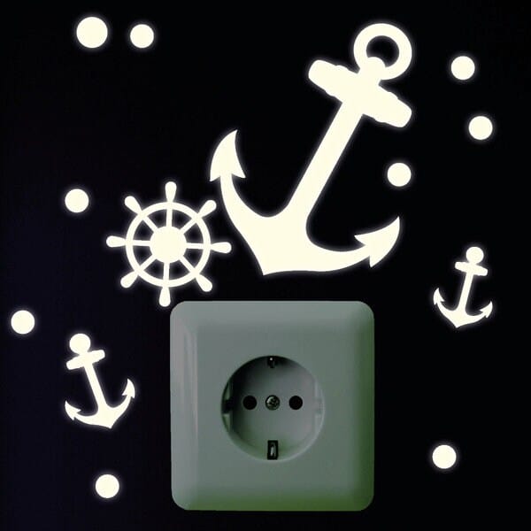 Leuchtaufkleber Kinderzimmer Fluoreszierende Anker und Steuerrad, Dekoration Lichtschalter Auf dem Bild ist das Produkt: Leuchtaufkleber Kinderzimmer Fluoreszierende Anker und Steuerrad, Dekoration Lichtschalter zum Preis von €6.9 abgebildet.
