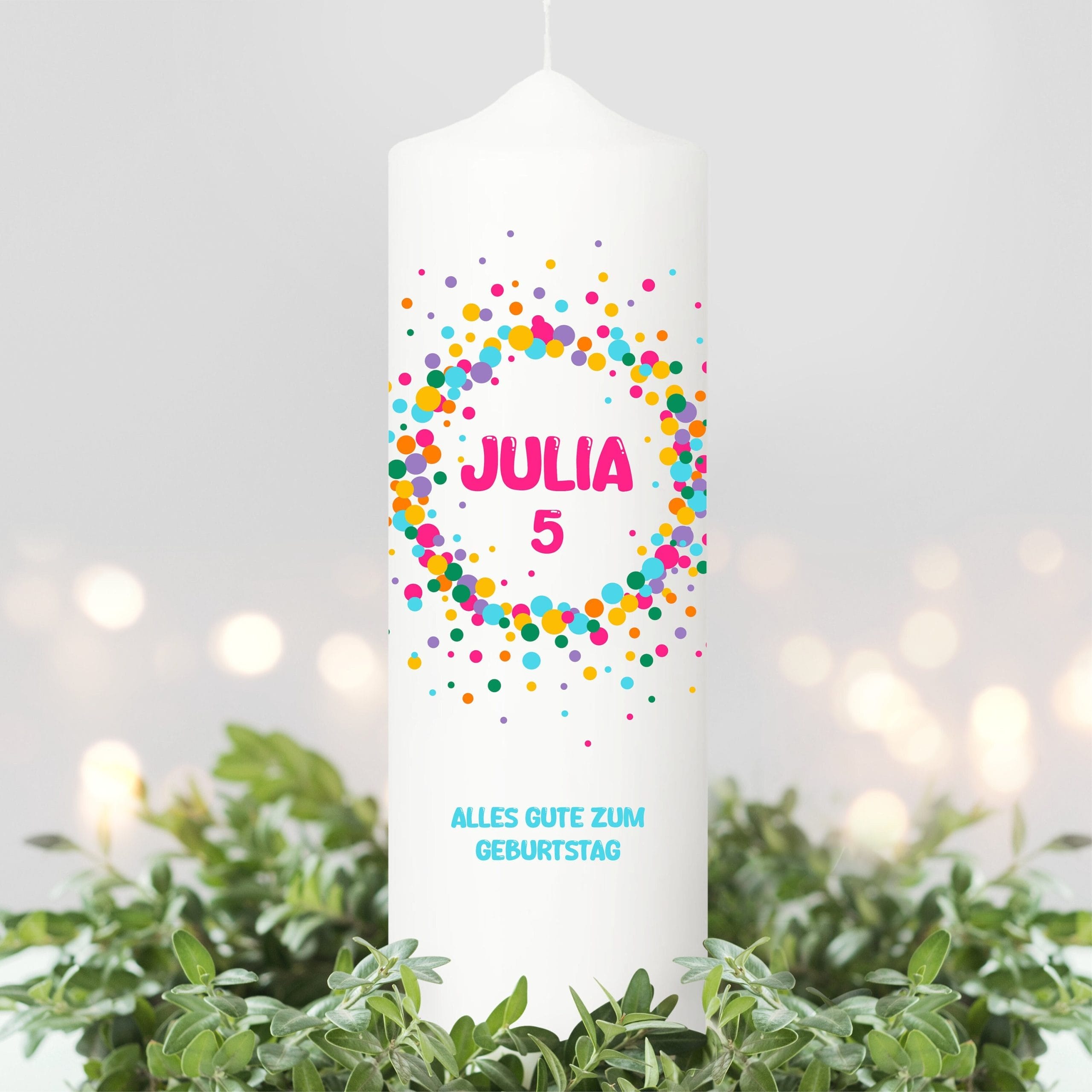 Weiße Geburtstagskerze mit Punkten bunt Wunschdaten und Zahl Geschenkidee Geburtstag Weiße Geburtstagskerze mit Punkten bunt Wunschdaten und Zahl Geschenkidee Geburtstag