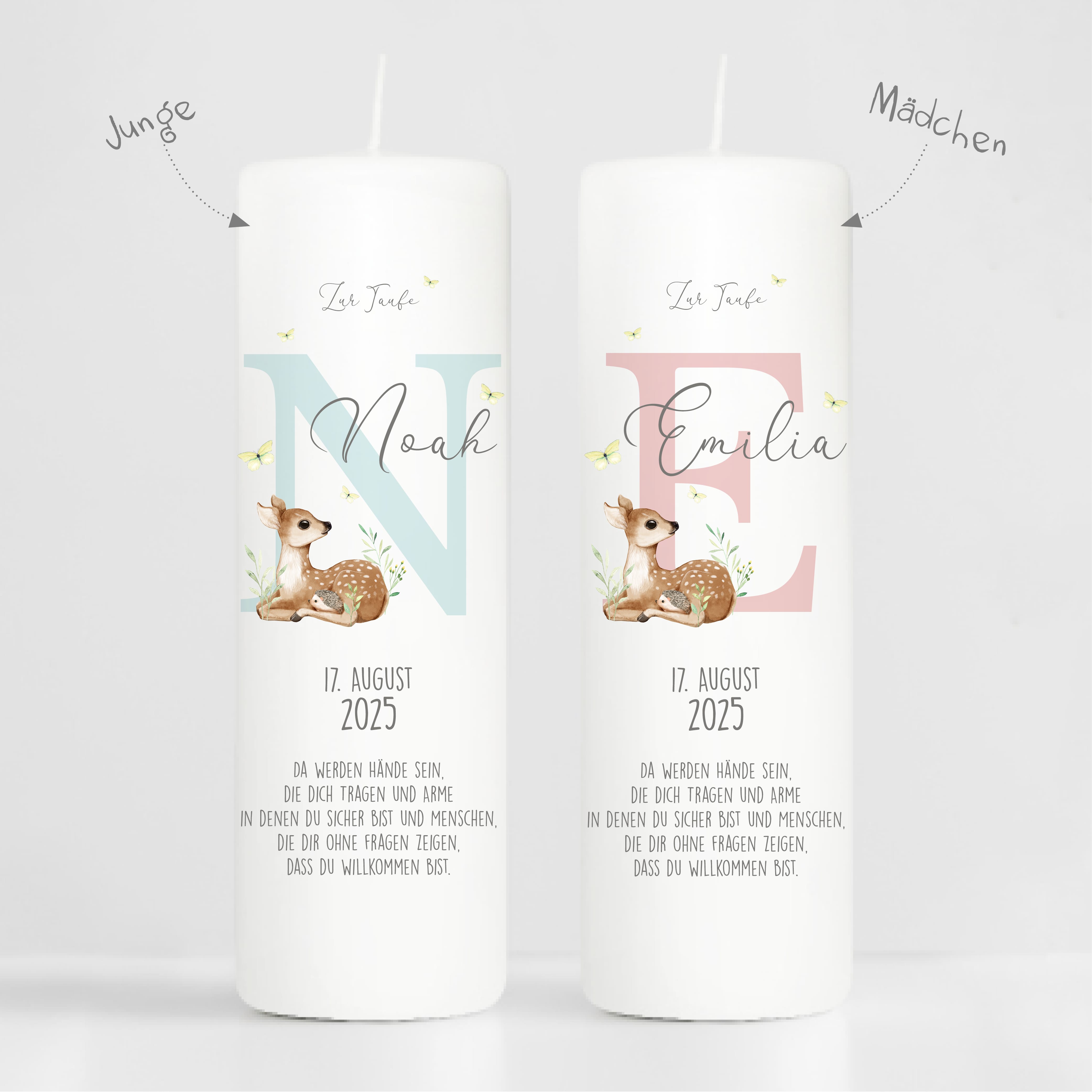 Auf dem Bild ist das Produkt: Taufkerze Junge Mädchen bedruckt personalisierter Buchstabe Reh Rehkitz Kerze zur Taufe Geburtstag Geschenk zum Preis von €6.40 abgebildet.