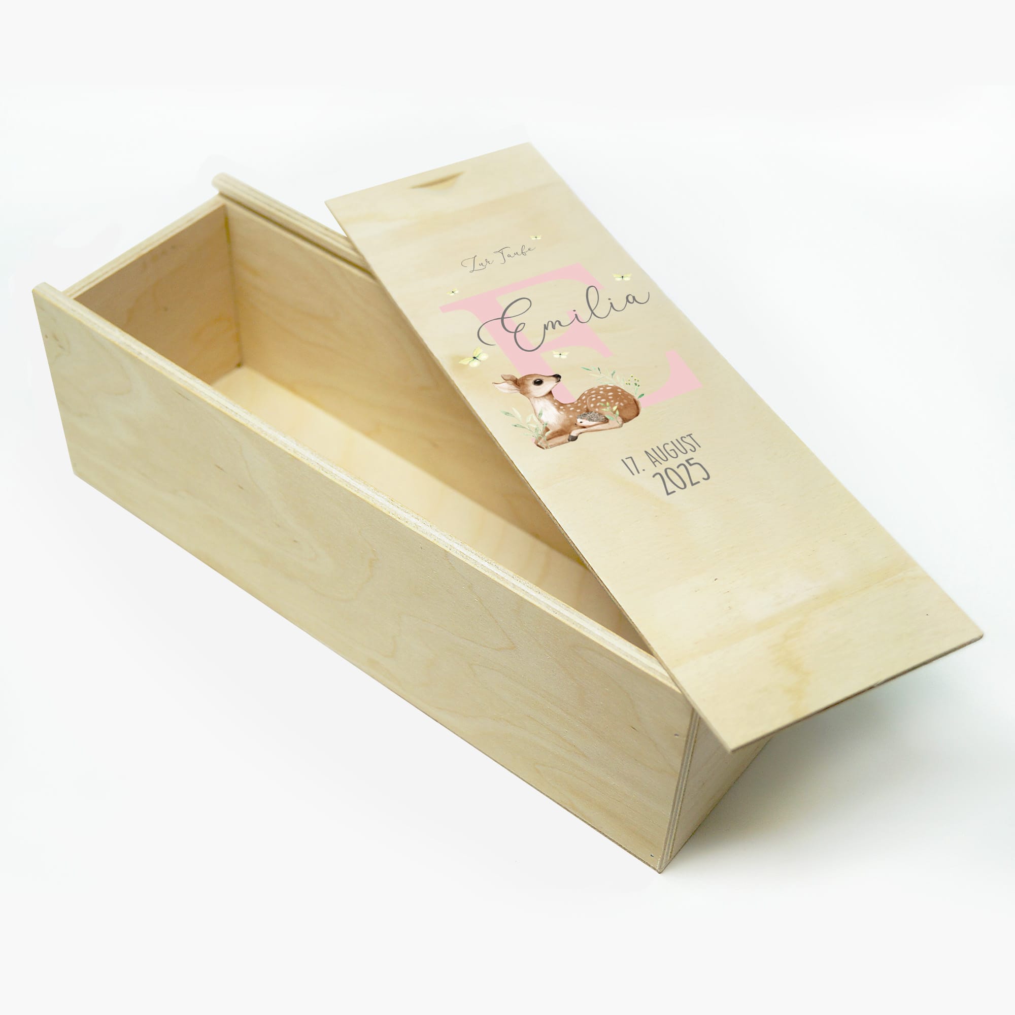 Auf dem Bild ist das Produkt: Taufkerze Junge Mädchen bedruckt personalisierter Buchstabe Reh Rehkitz Kerze zur Taufe Geburtstag Geschenk zum Preis von €6.40 abgebildet.